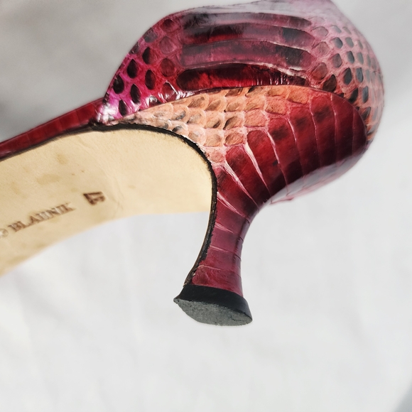 Manolo Blahnik Red Snakeskin Heels - Picture 13 of 15